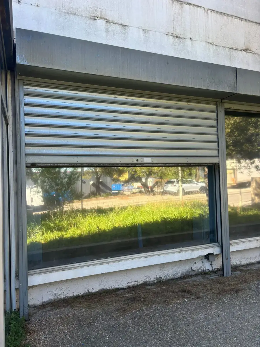 Installation et pose de rideau métallique à Rueil-Malmaison